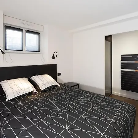 شقة Le Ruthenois T2 Avec Terrasse, Classe Meuble De Tourisme *