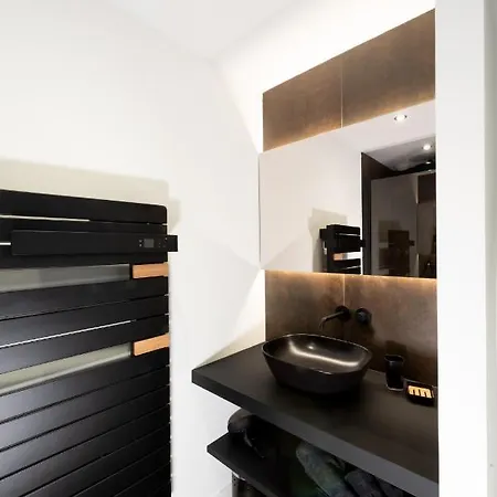 Le Ruthenois T2 Avec Terrasse, Classe Meuble De Tourisme Apartmán