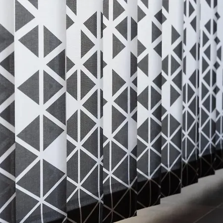 Le Ruthenois T2 Avec Terrasse, Classe Meuble De Tourisme