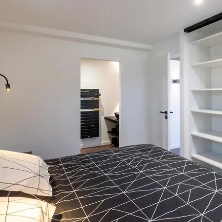 Le Ruthenois T2 Avec Terrasse, Classe Meuble De Tourisme Apartmán *