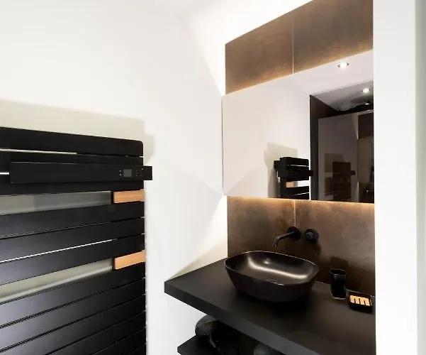 Le Ruthenois T2 Avec Terrasse, Classe Meuble De Tourisme شقة